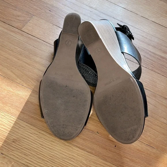 Old Navy Wedges - Picture 3 of 3